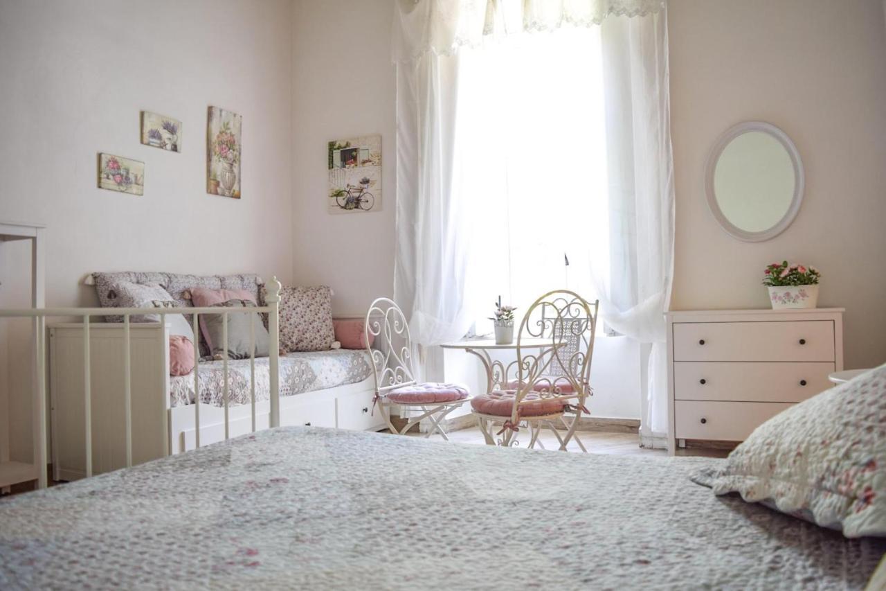 Maison La Mitra - Dimore Partenopee Naples Luaran gambar